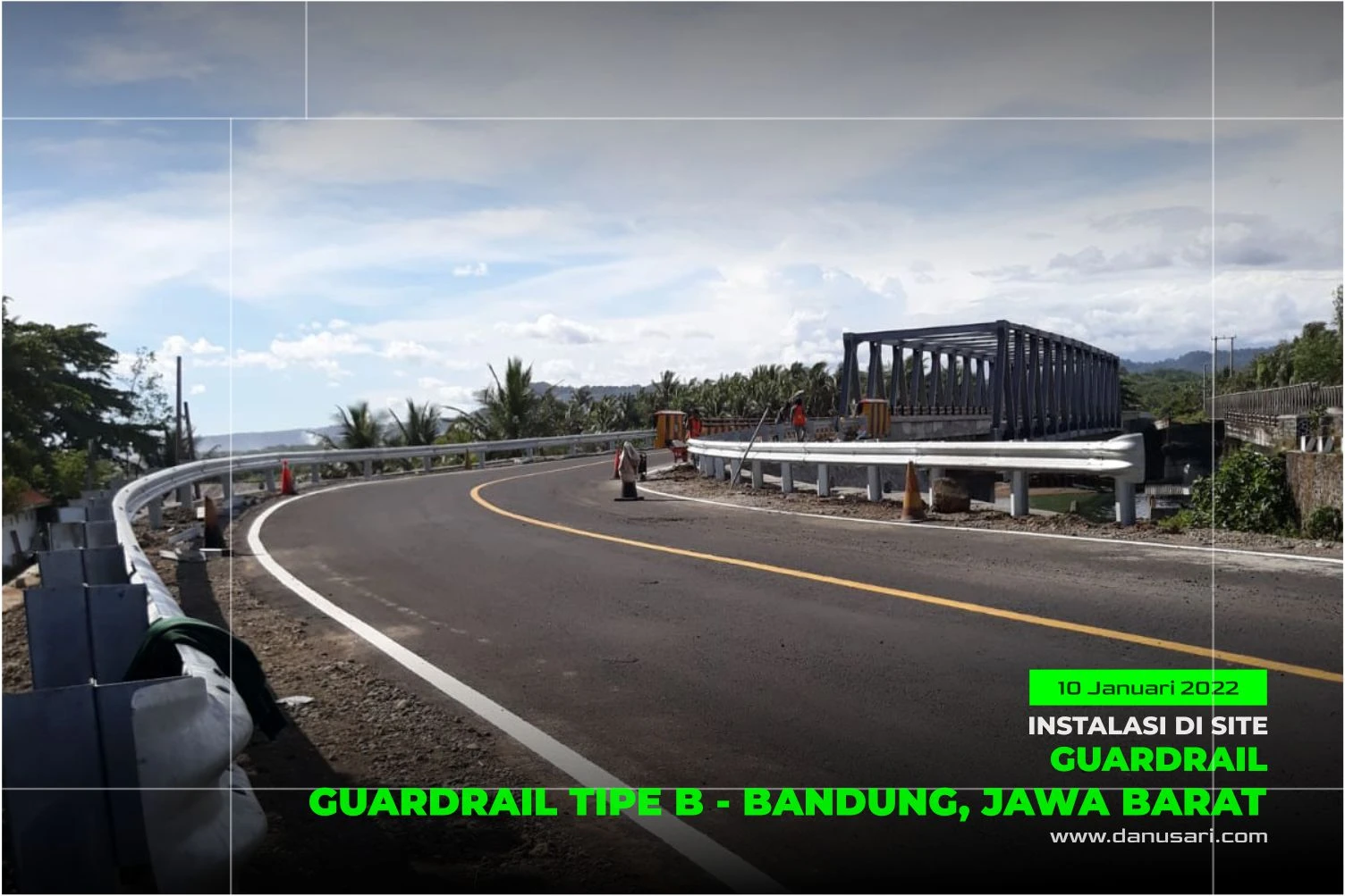 Guardrail Tipe B Hasil Produksi PT Danusari Mitra Sejahtera di Bandung, Jawa Barat